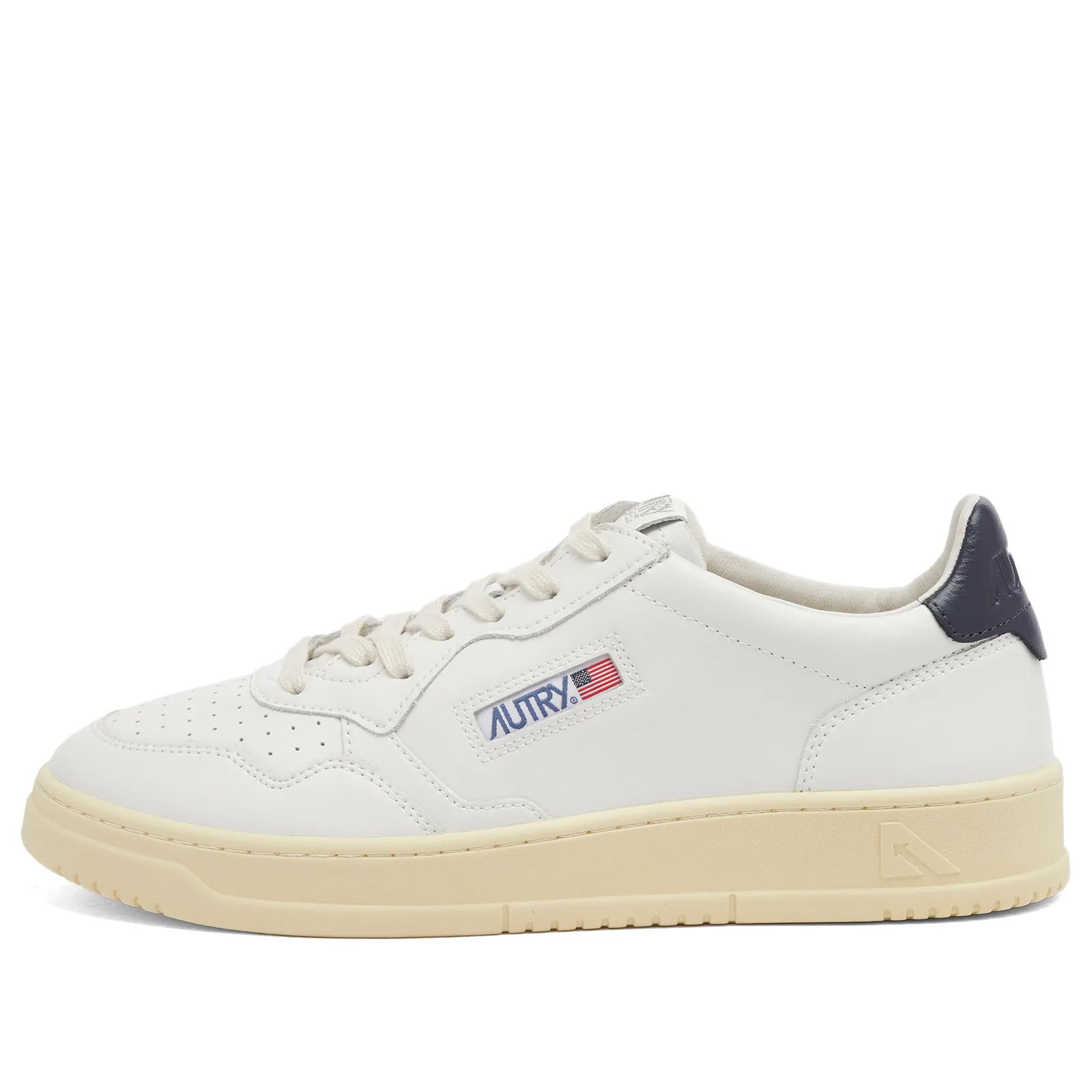 Autry 01 Low Leather Sneaker