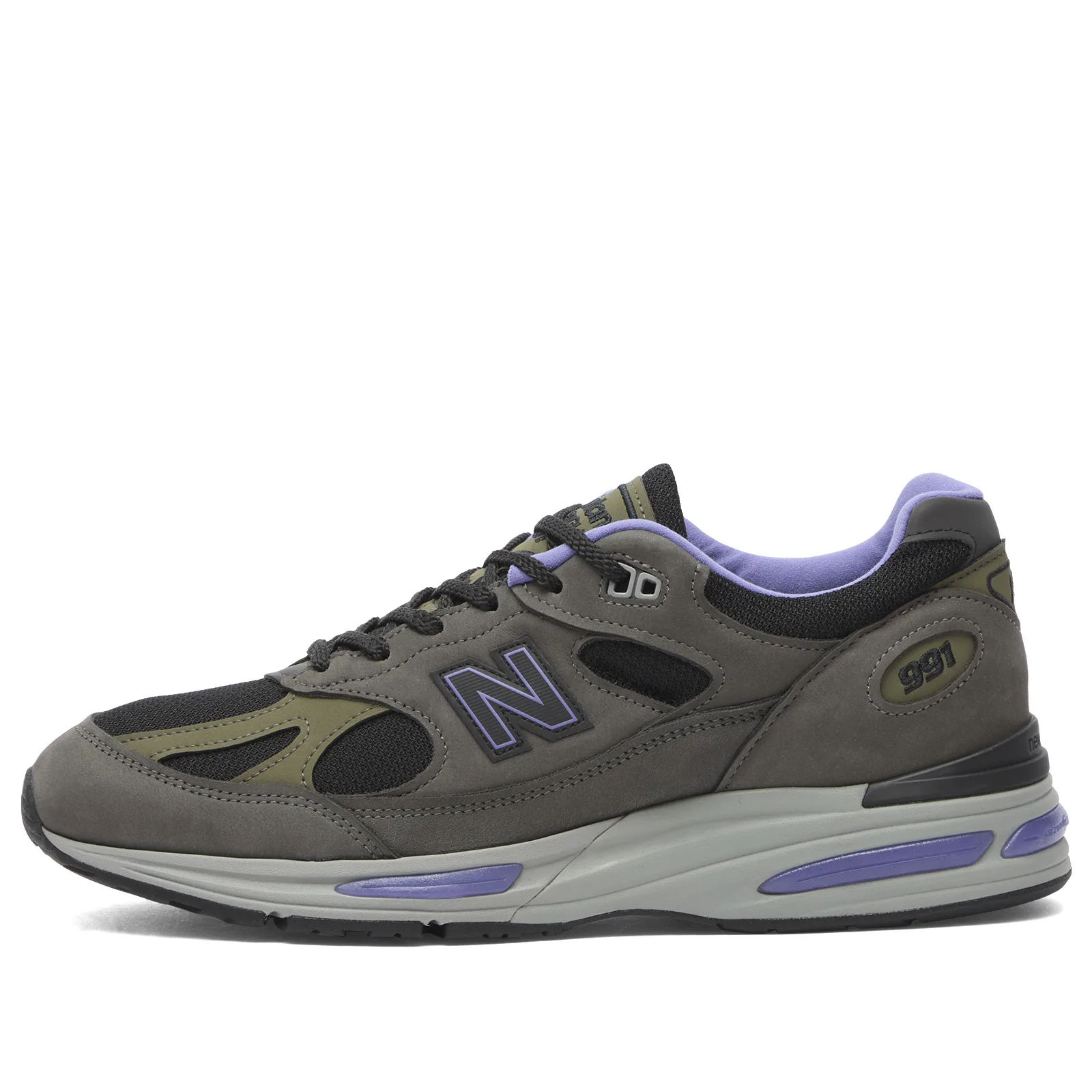 New Balance 991v2 Sneaker