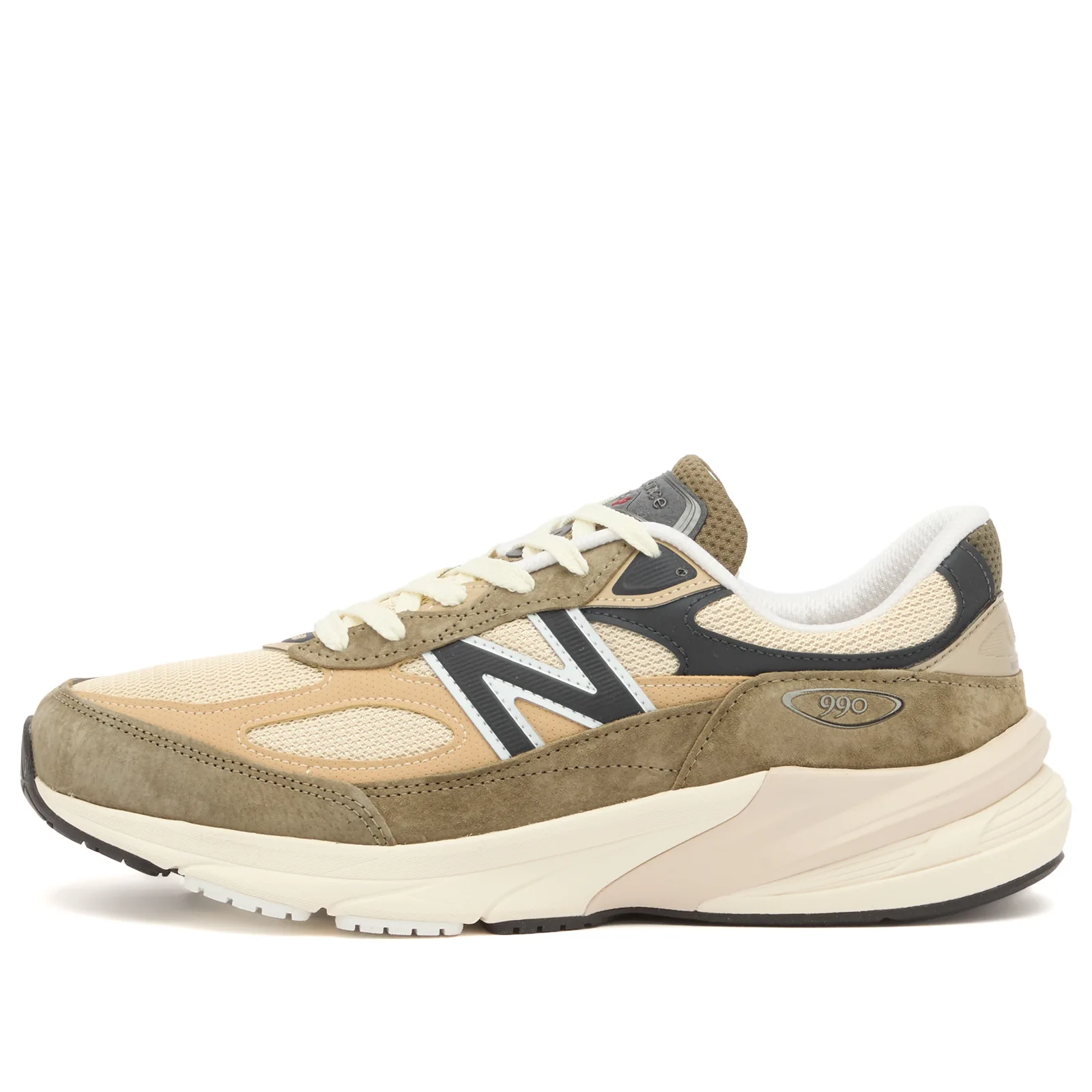 New Balance 990v6 Sneaker