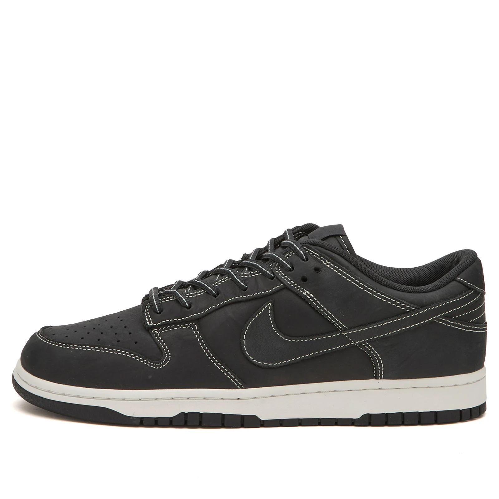 Nike Dunk Low QS Sneaker
