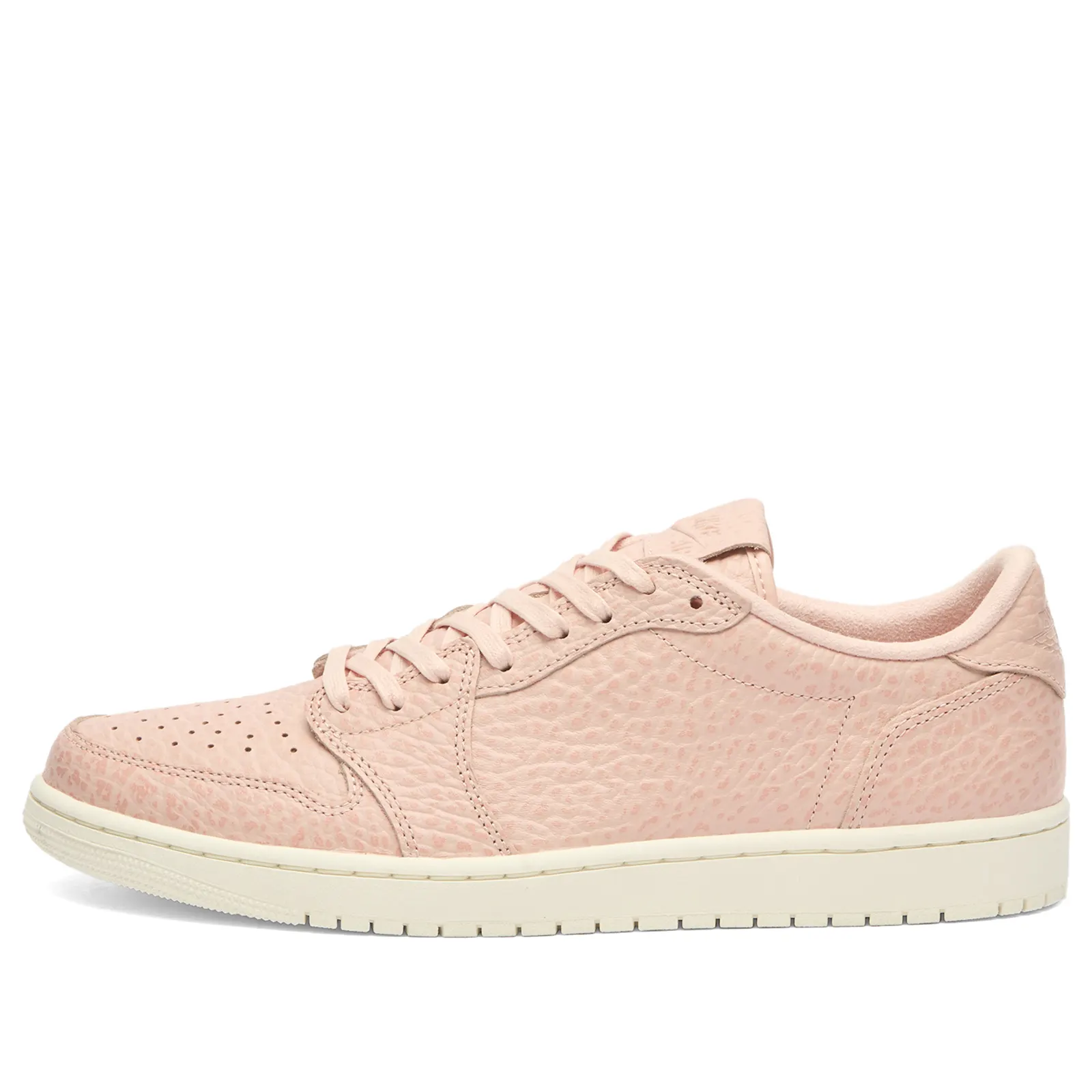Air Jordan 1 Retro Low 'No Swoosh' Sneaker