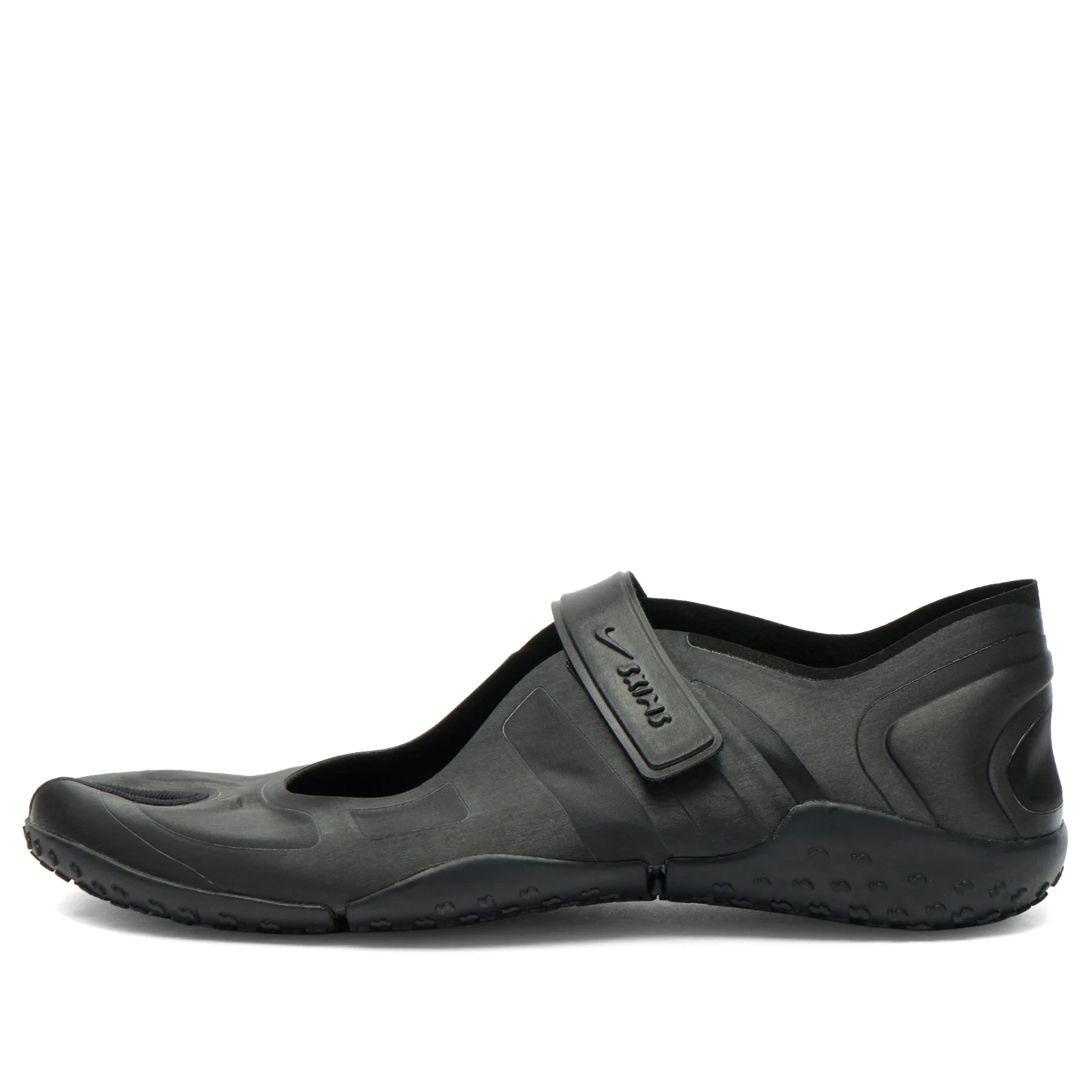 Nike x SKIMS Satin Rift Sneaker