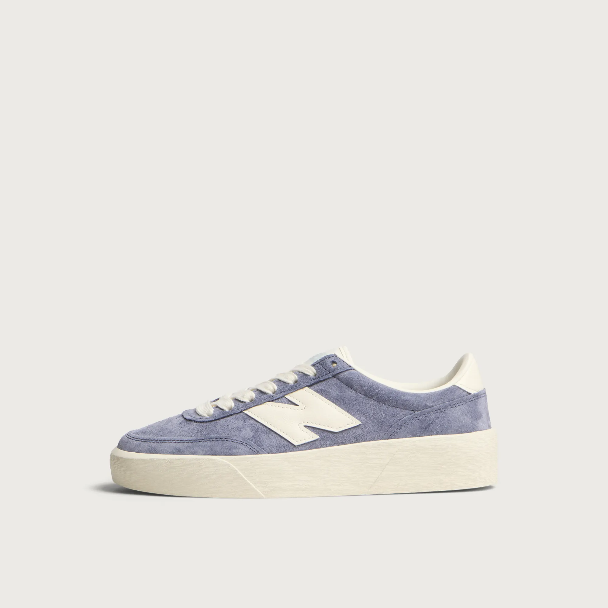 New Balance 750 Sneaker
