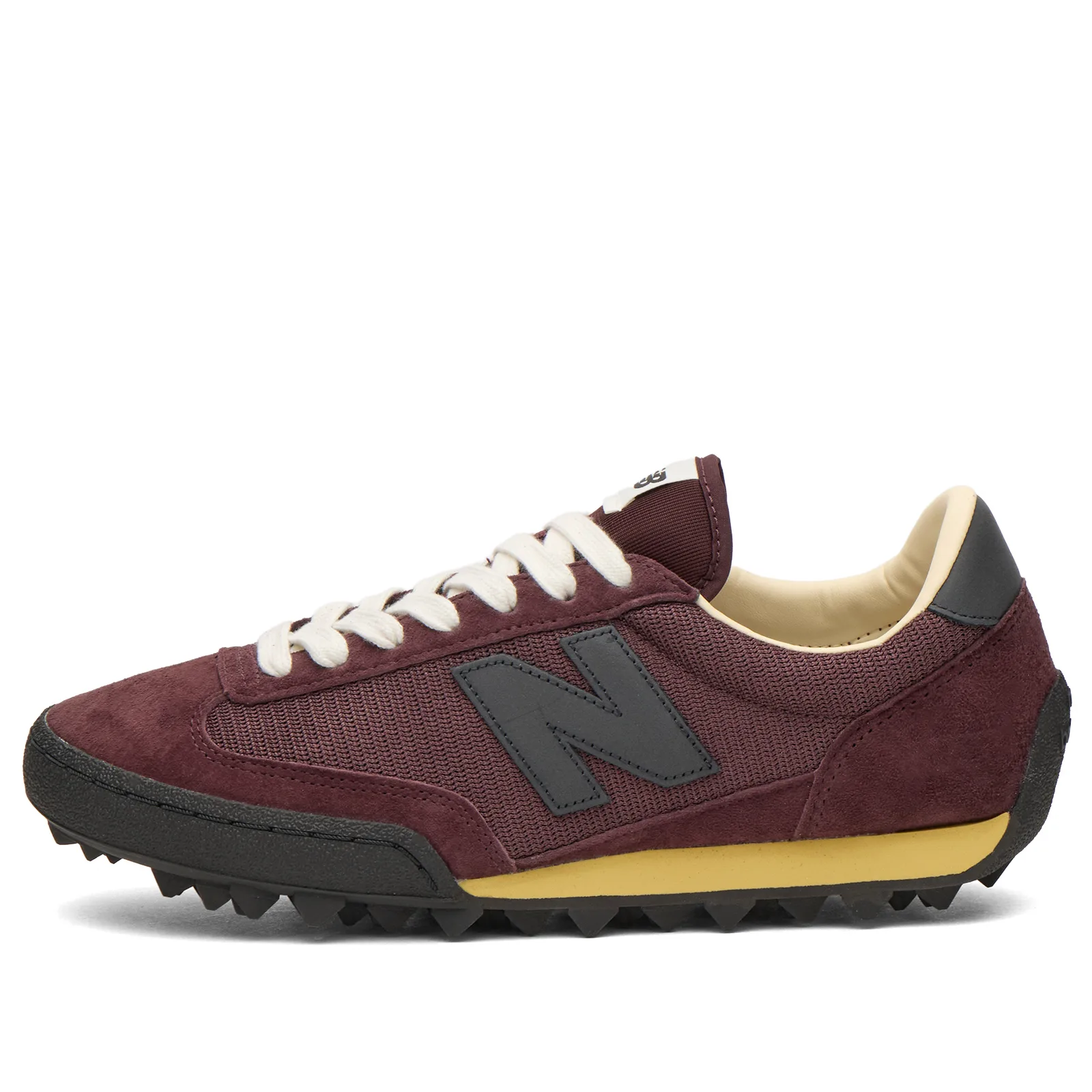 New Balance GTR Sneaker