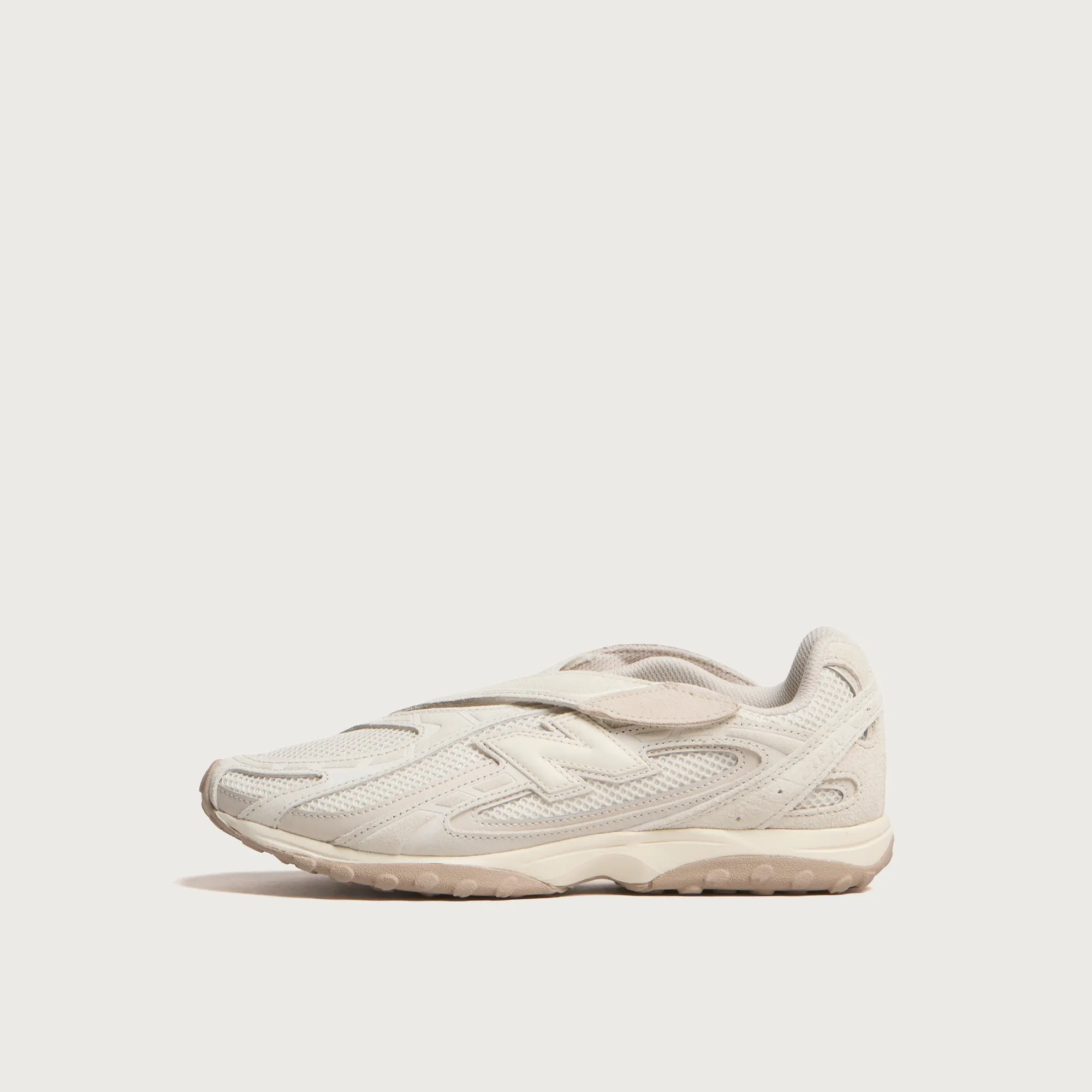 New Balance 204V Sneaker