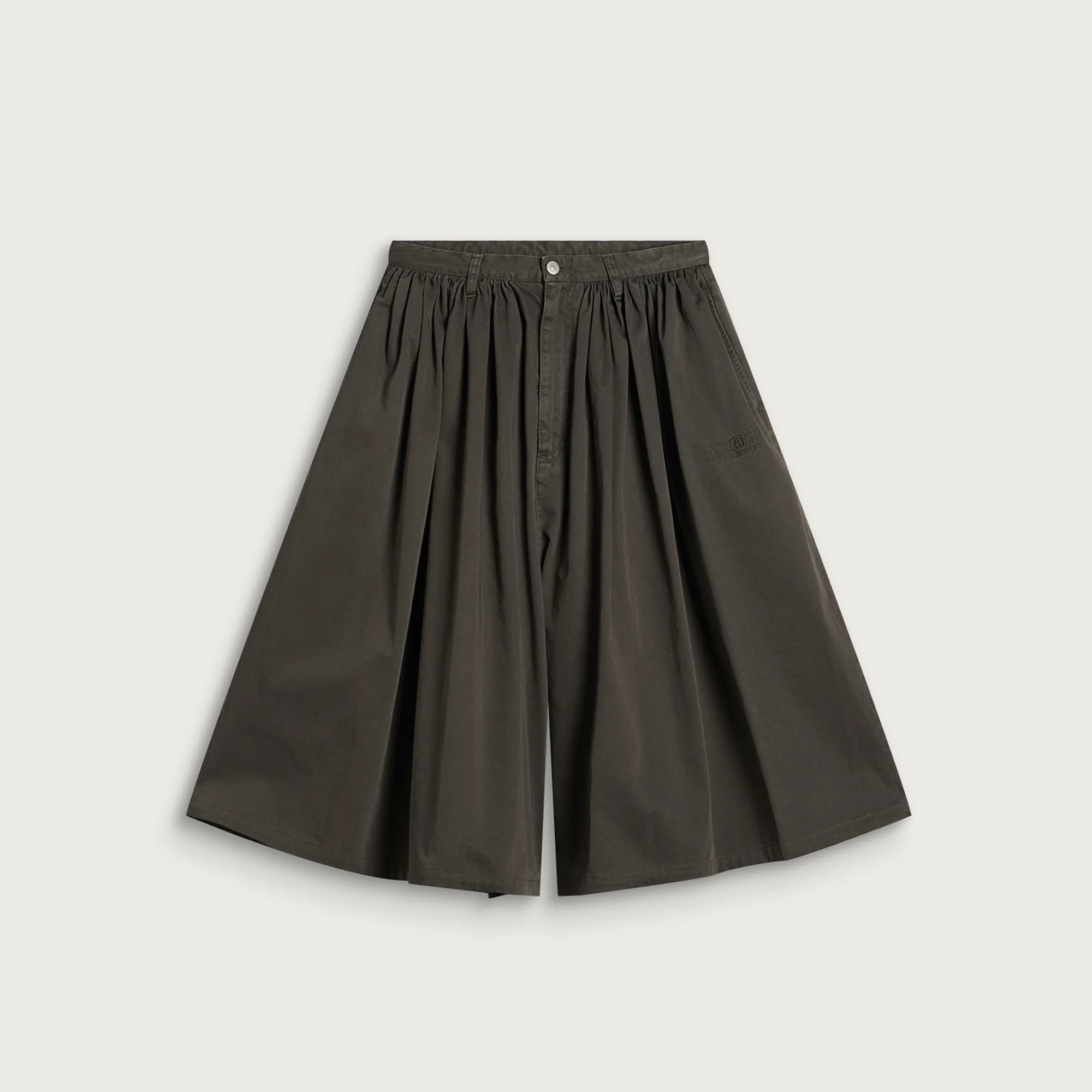 MM6 Maison Margiela Pleated Shorts