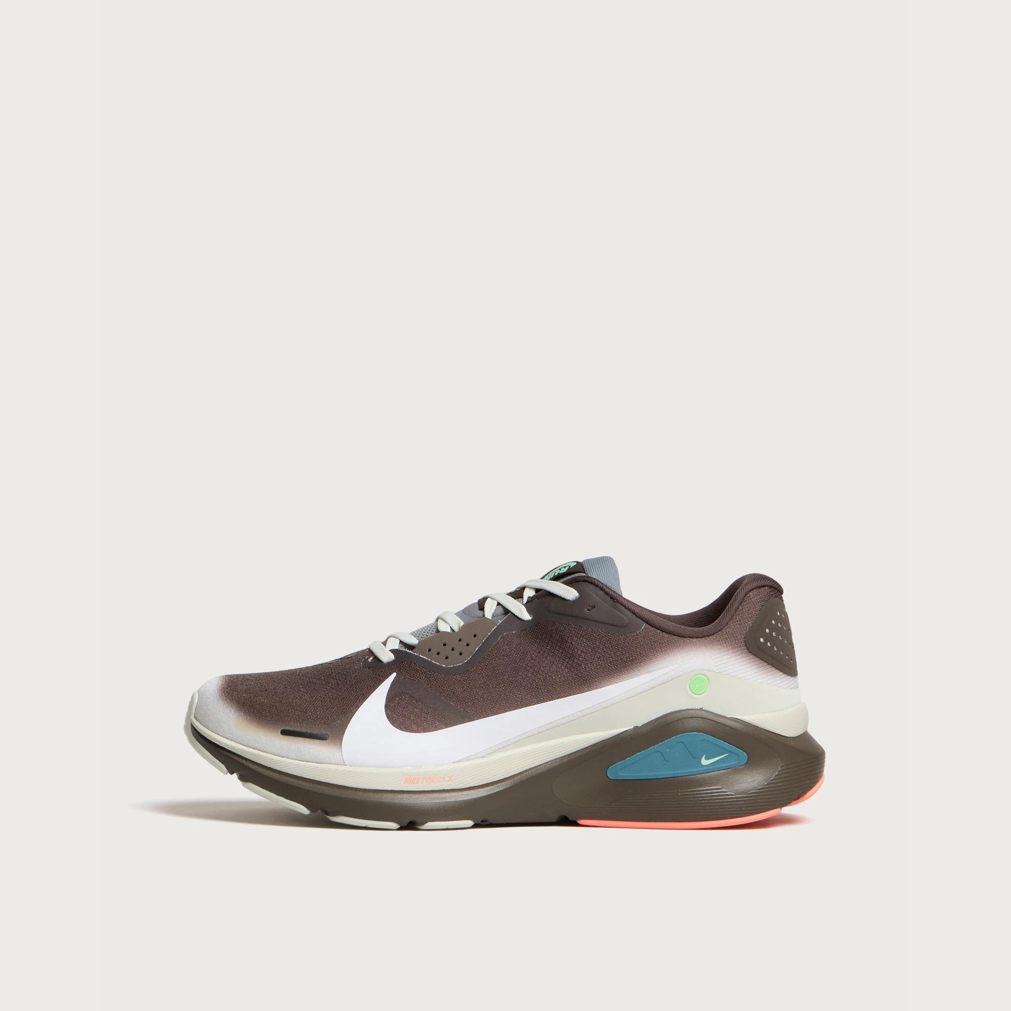 Nike Structure 26 Sneaker