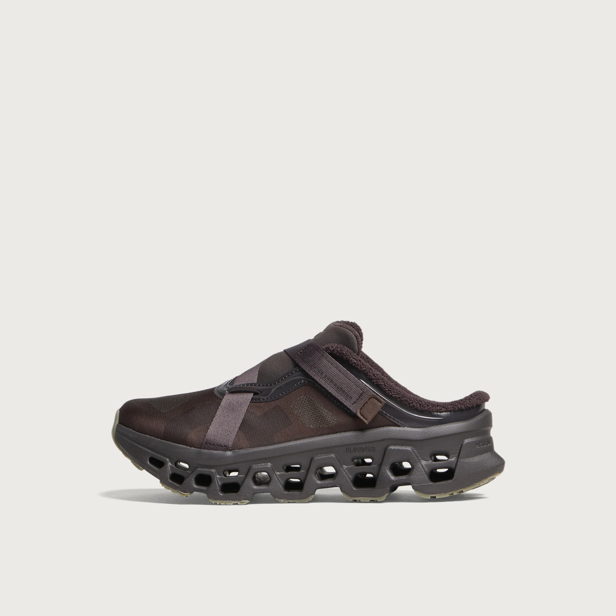 ON Cloudmonster 3 Mule  Sneaker