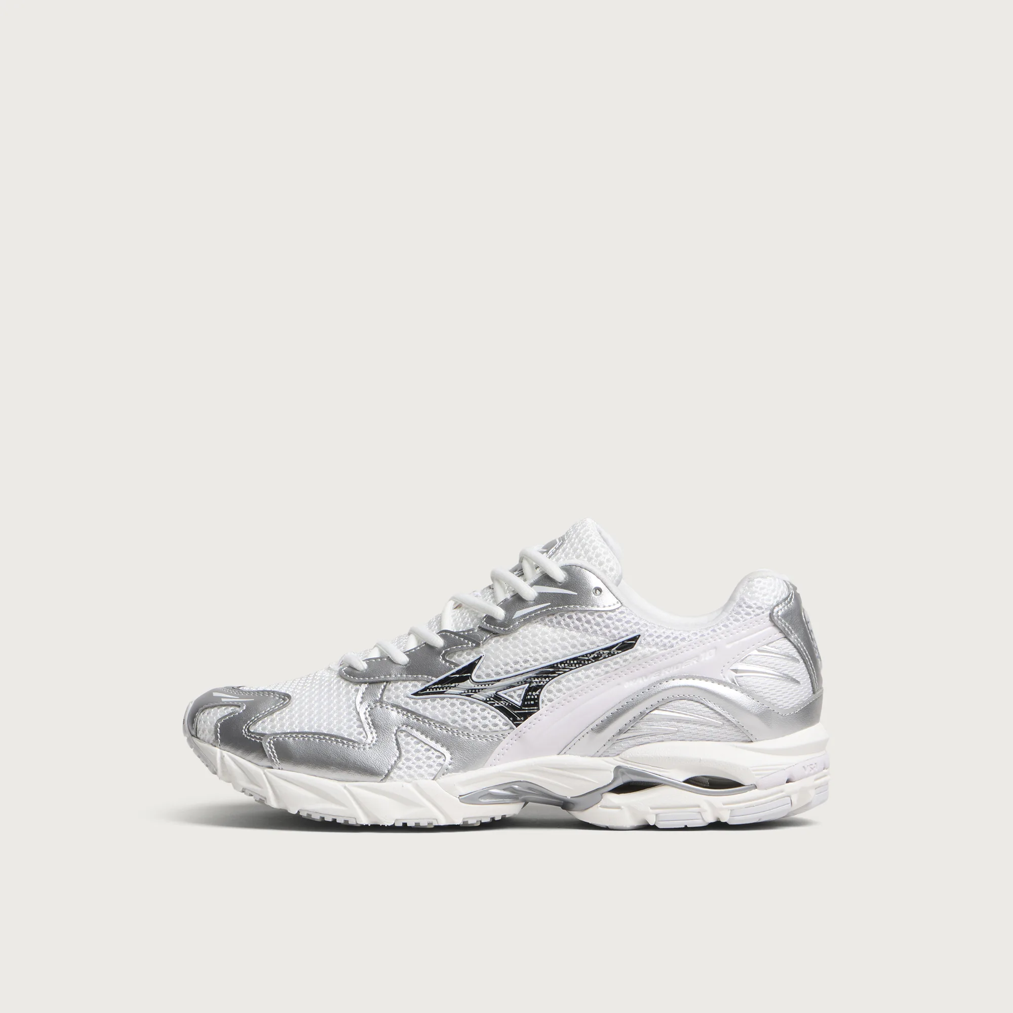 Mizuno Wave Rider 10 Sneaker