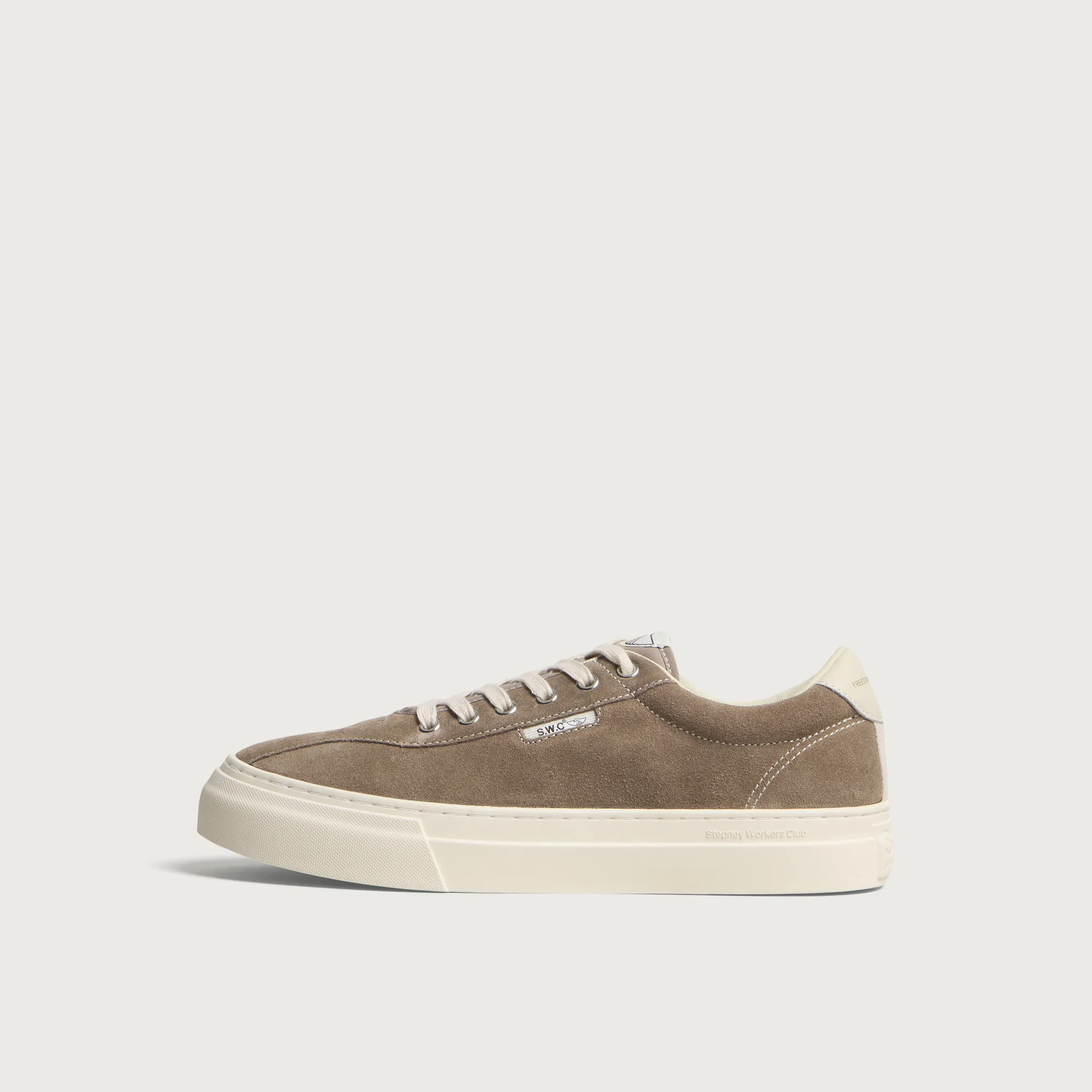 Stepney Workers Club Dellow 02 Suede Sneaker