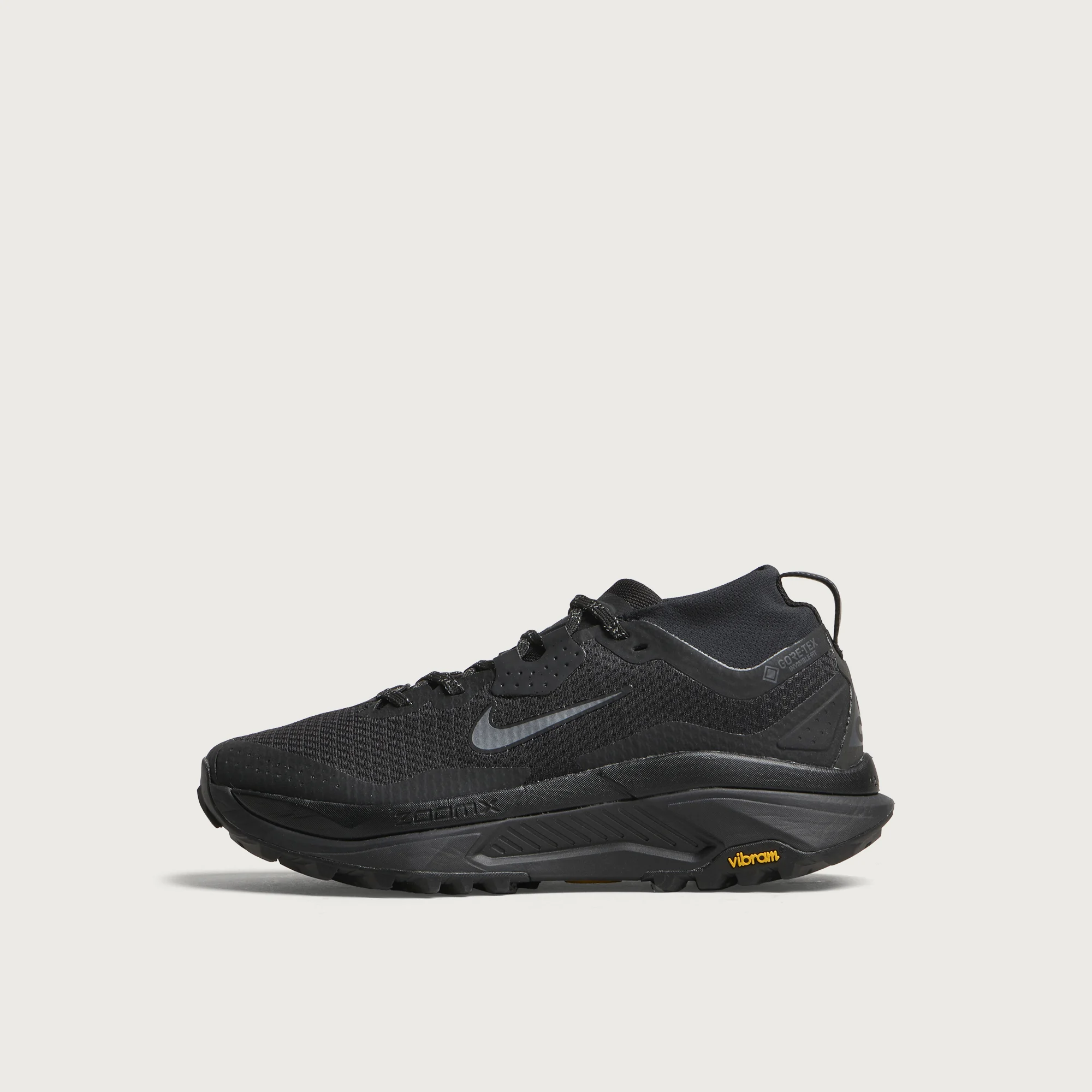 Nike ACG Zegama Trail Gore-Tex Sneaker